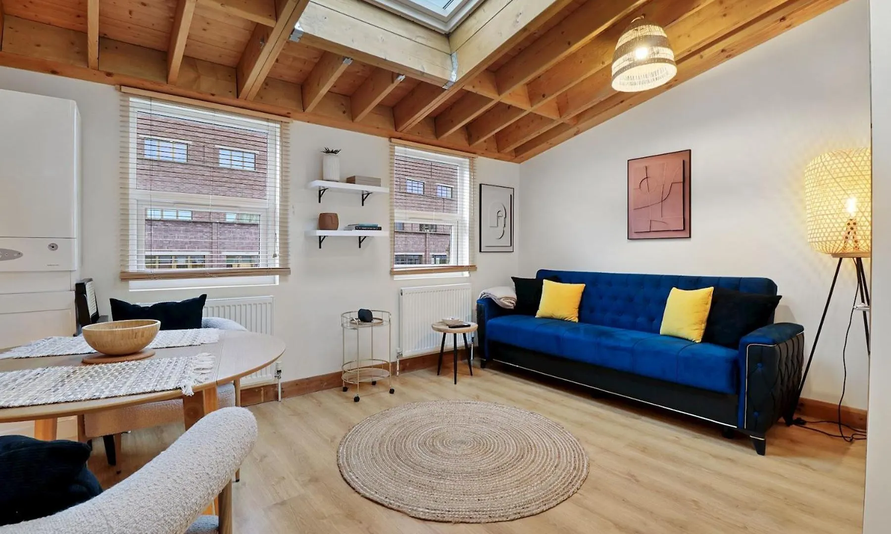 The Hoxton Loft - Top Floor Shoreditch Apartment London 0*,  United Kingdom